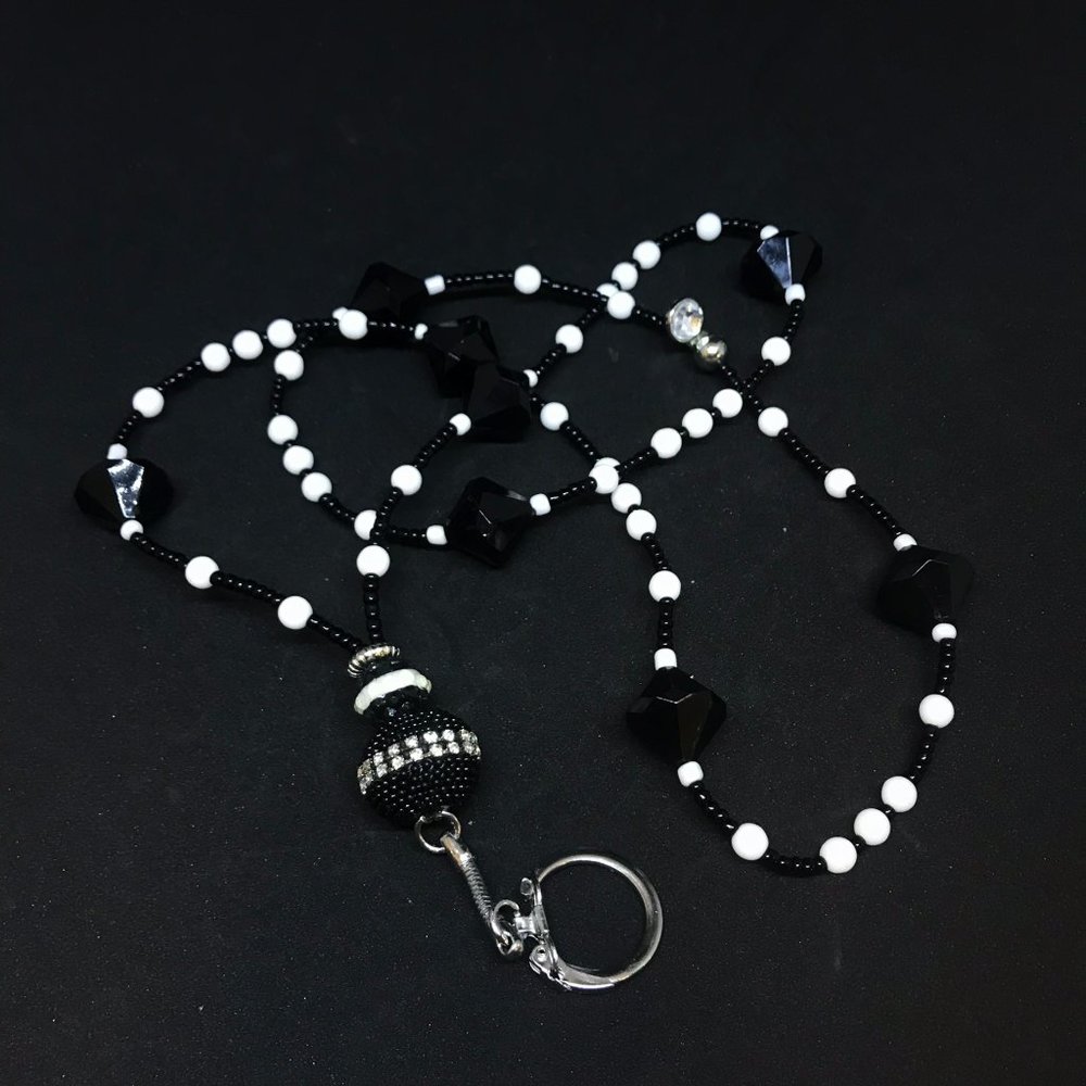 Beaded Lanyard - [Cookies N' Cream]